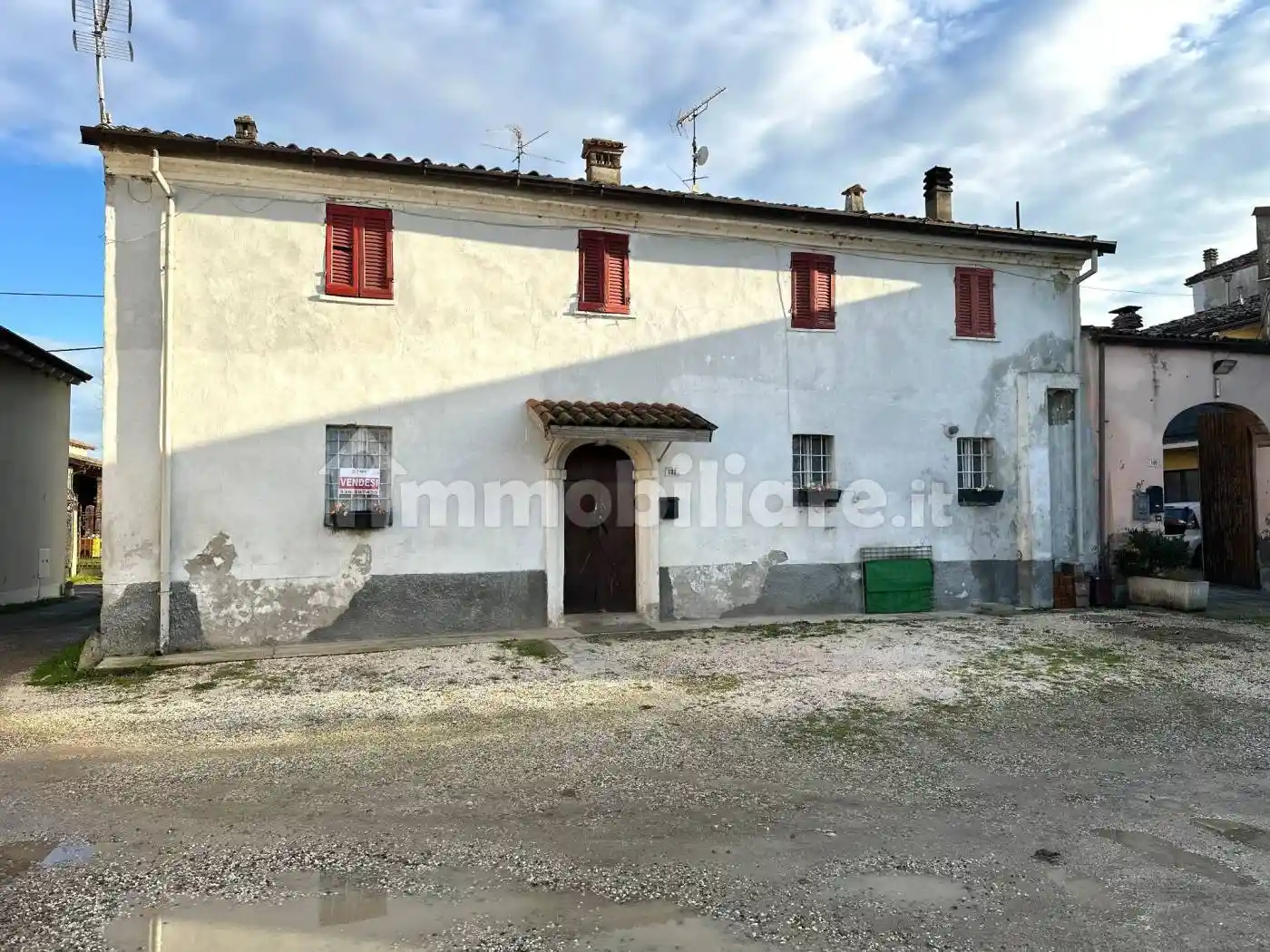 Casa indipendente in vendita a Carpaneto Piacentino