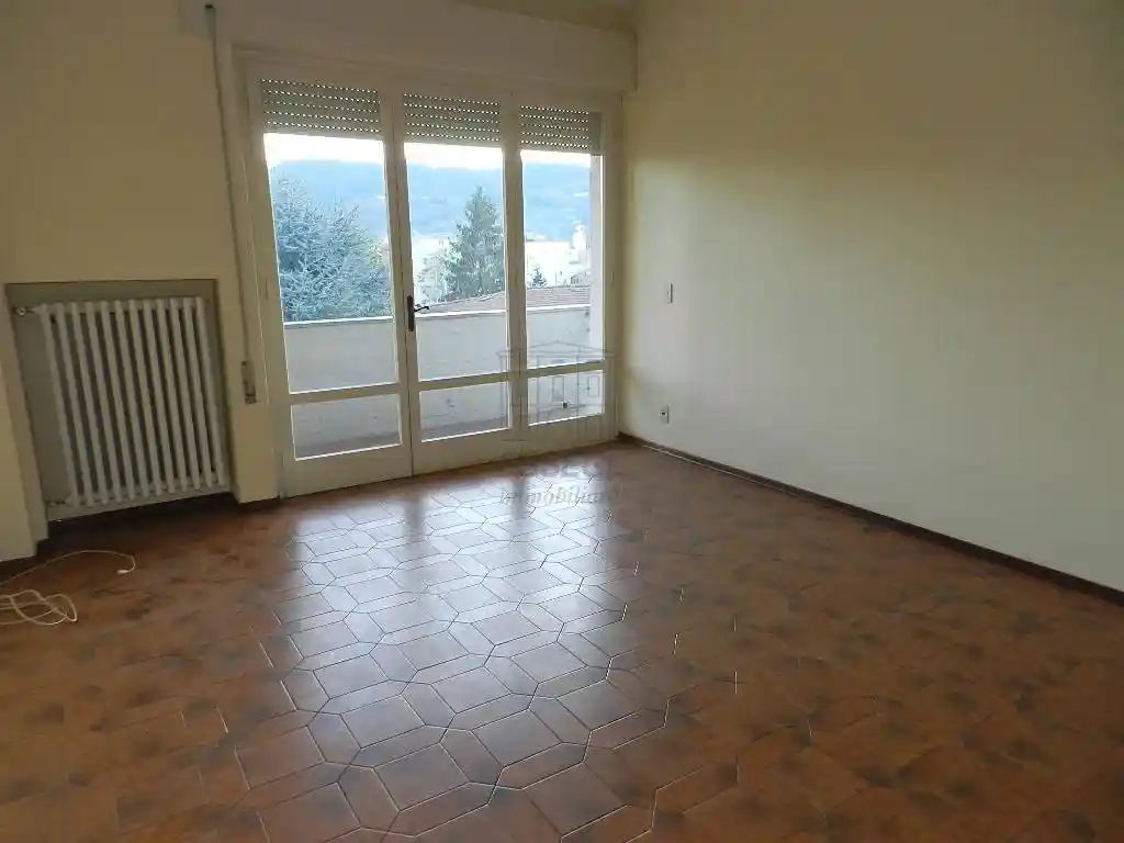 Appartamento in affitto a Lucca