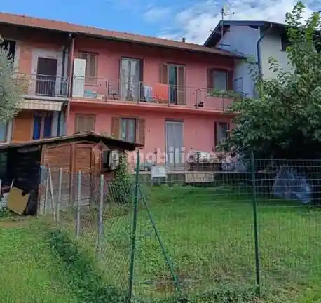 Appartamento in vendita a Brebbia