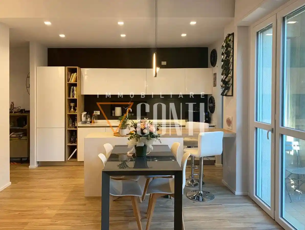 Appartamento in vendita a Varese