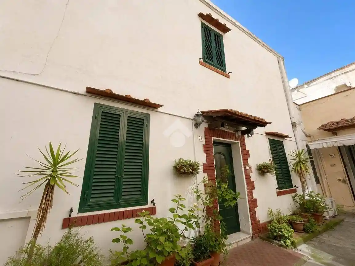Appartamento in vendita a Livorno