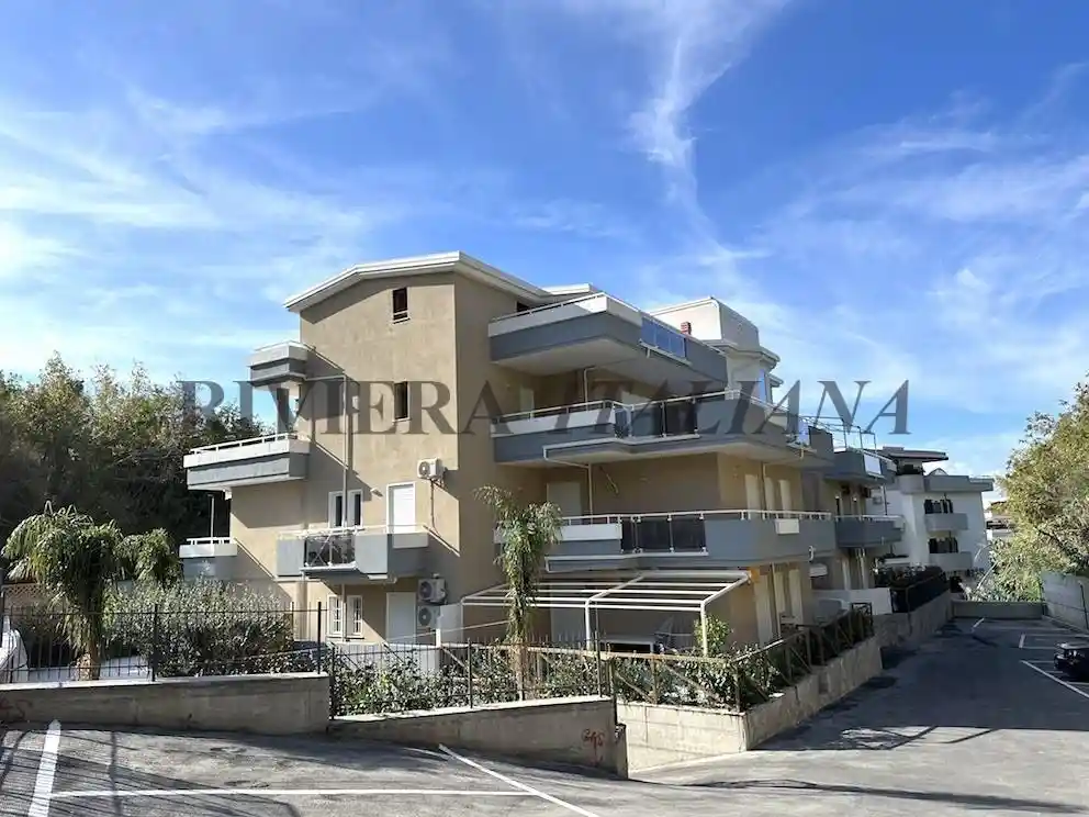 Appartamento in vendita a Belvedere Marittimo