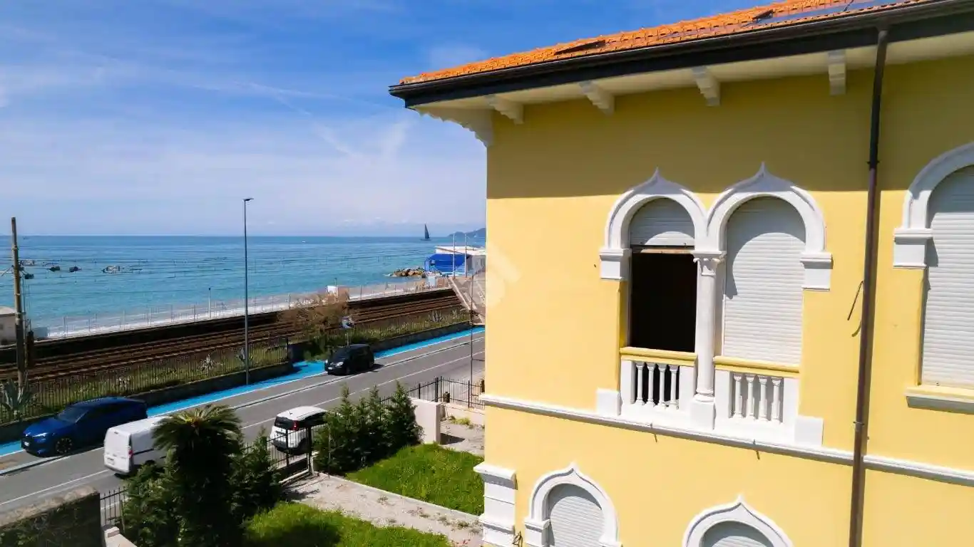 Appartamento in vendita a Lavagna