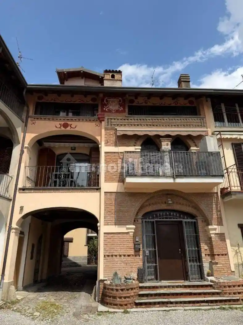 Casa indipendente in vendita a Cermenate