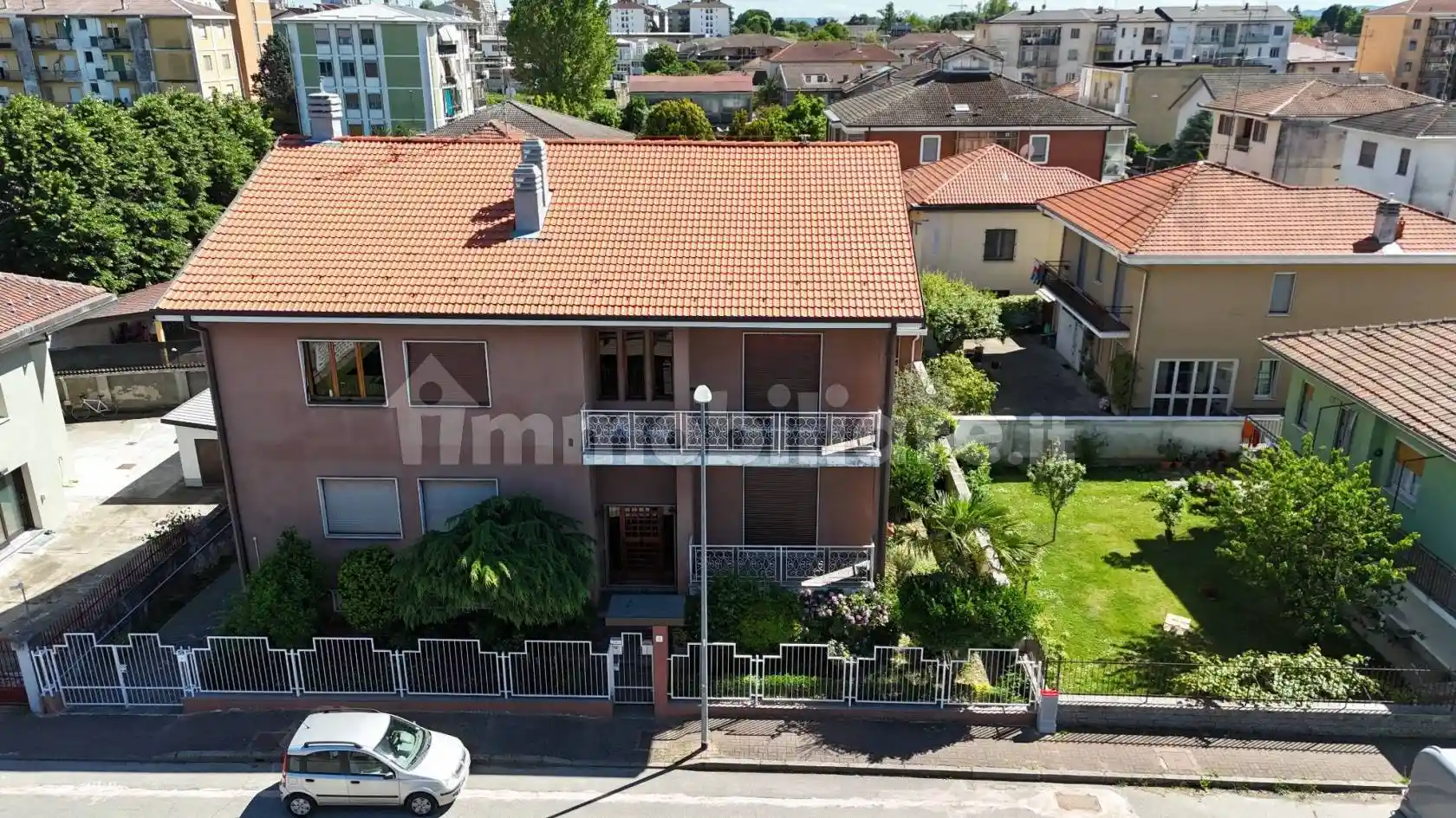 Appartamento in vendita a Vercelli