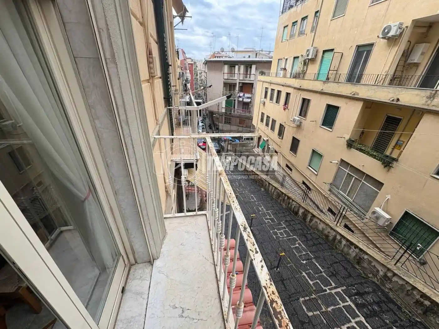 Appartamento in vendita a Napoli