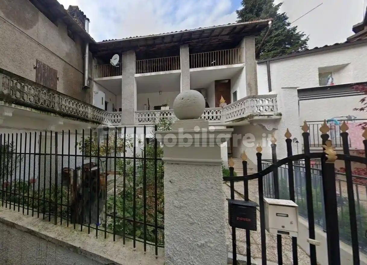 Appartamento in vendita a Spinone al Lago