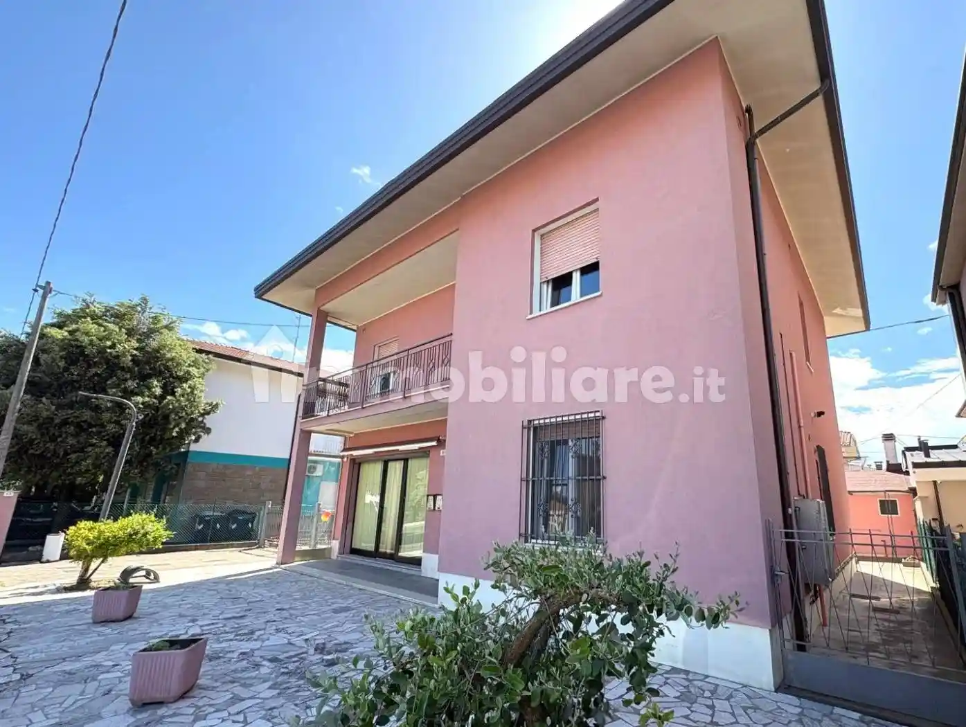 Villa in vendita a Gambettola