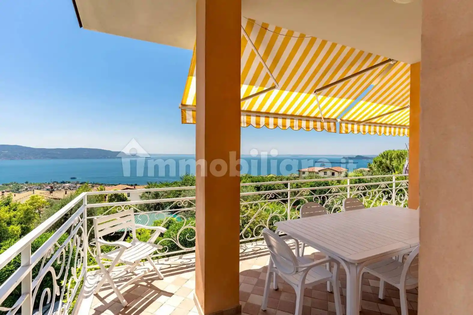 Villa in vendita a Toscolano-Maderno