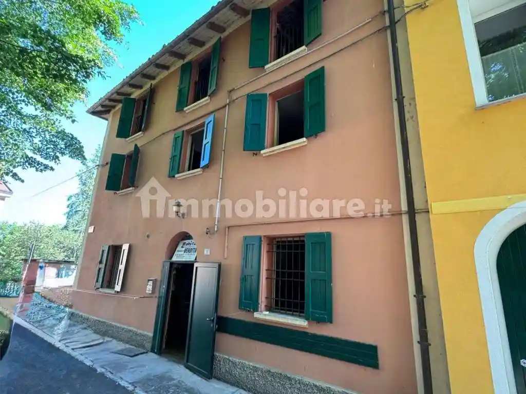 Palazzo - Edificio in vendita a Sant'Agata Bolognese