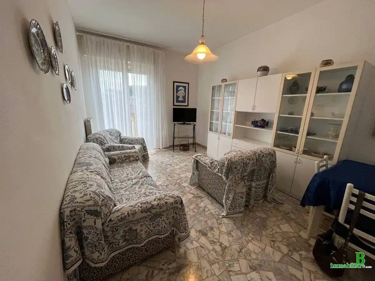 Appartamento in affitto a Viareggio