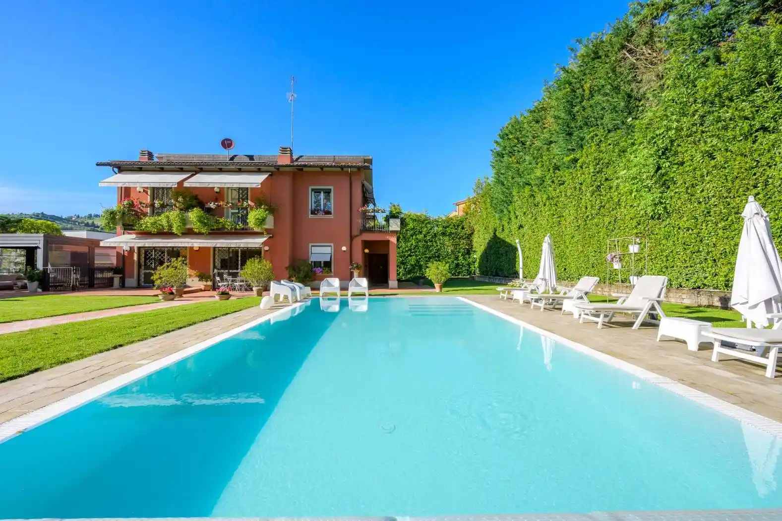 Villa in vendita a Pianoro