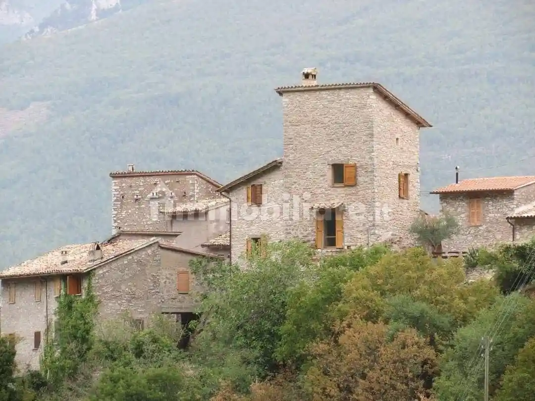 Rustico - Casale in vendita a Spoleto