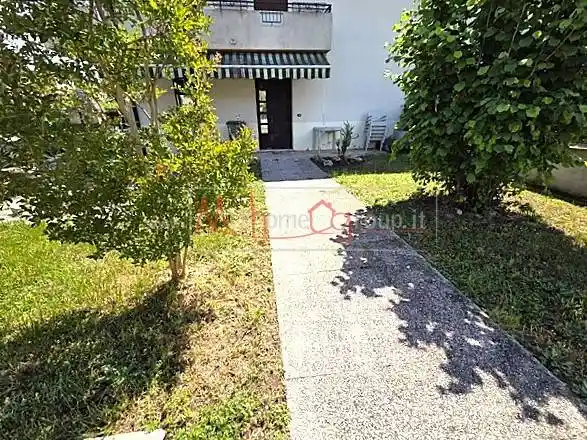 Villa in vendita a Selvazzano Dentro