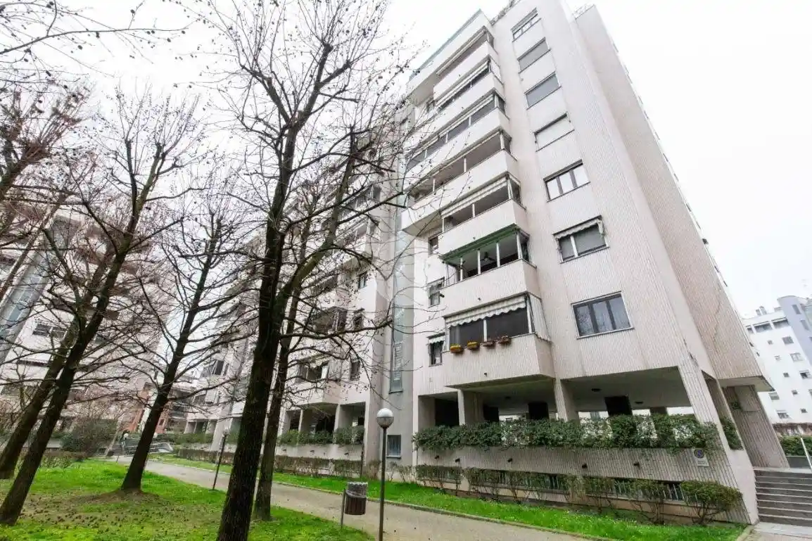 Appartamento in vendita a Rozzano