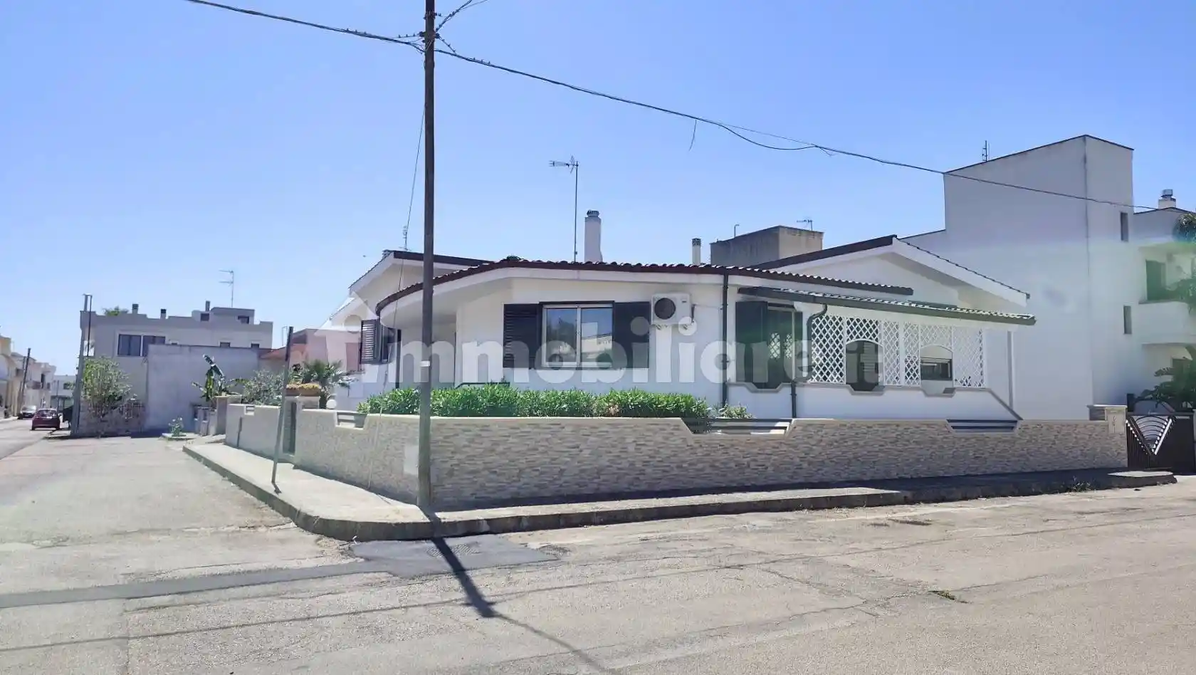 Villa in vendita a Racale