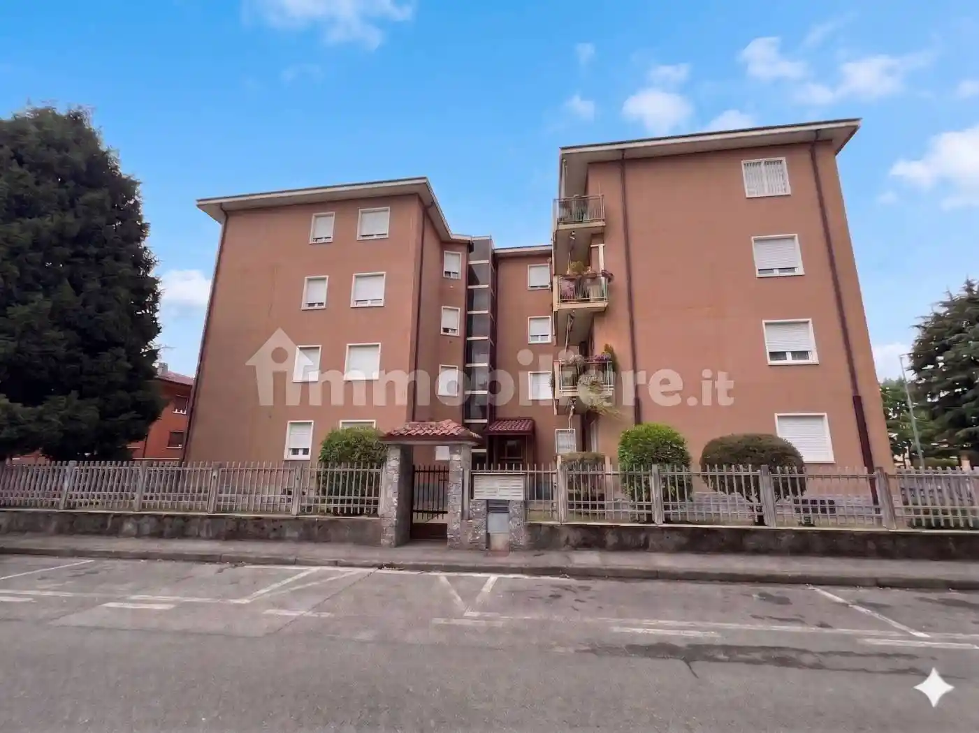 Appartamento in vendita a Bernareggio