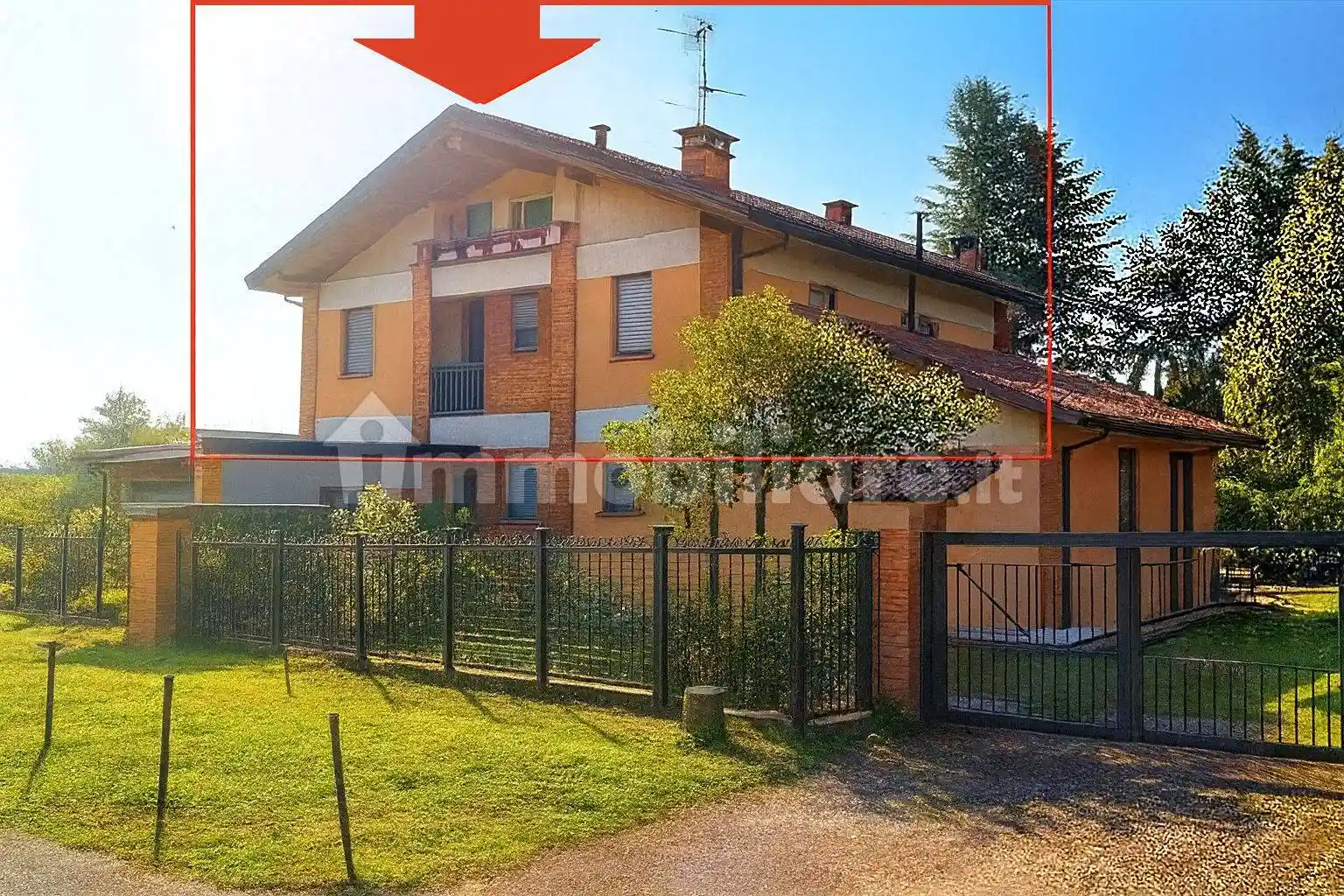 Villa in vendita a Dello