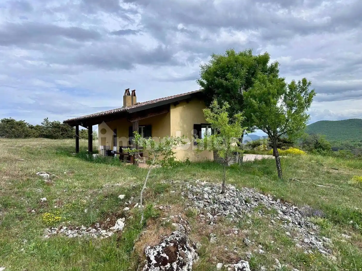 Casa indipendente in vendita a Carapelle Calvisio