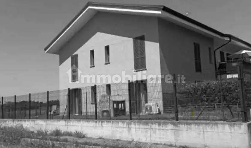 Appartamento in vendita a Robecco sul Naviglio