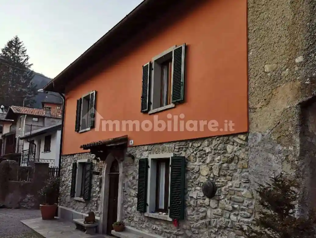 Appartamento in vendita a Alta Valle Intelvi