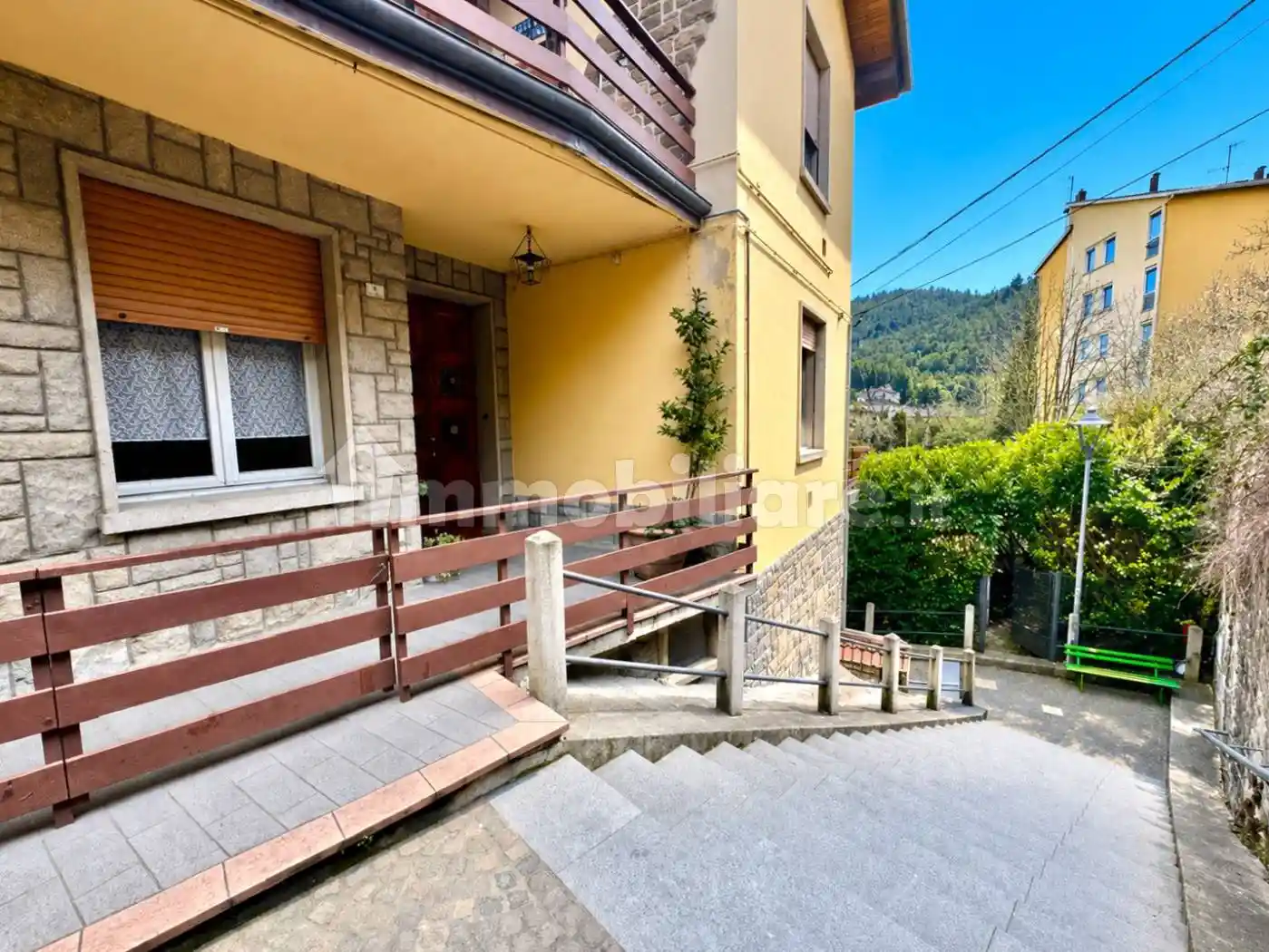 Appartamento in vendita a Alto Reno Terme