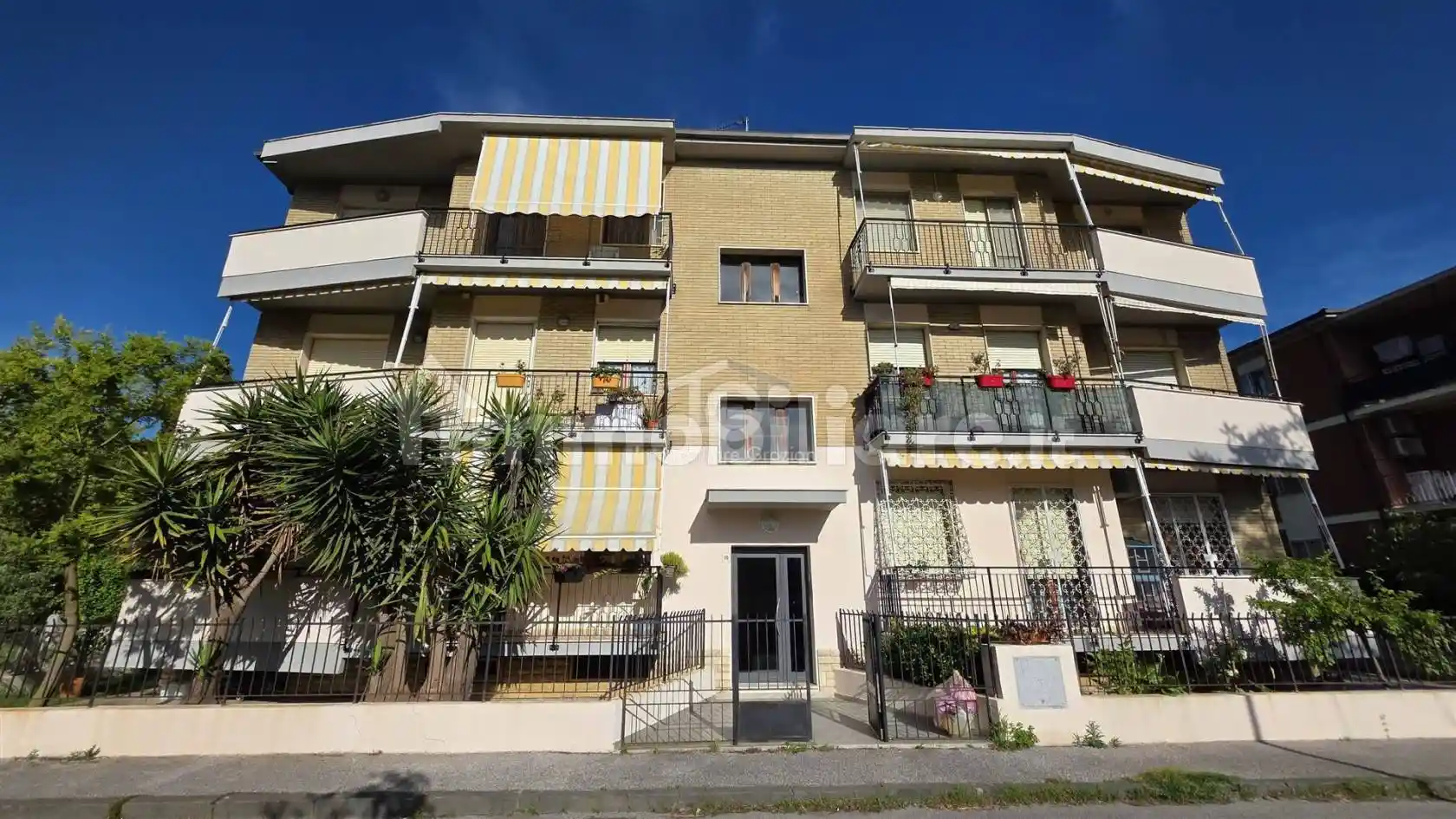 Appartamento in vendita a Livorno