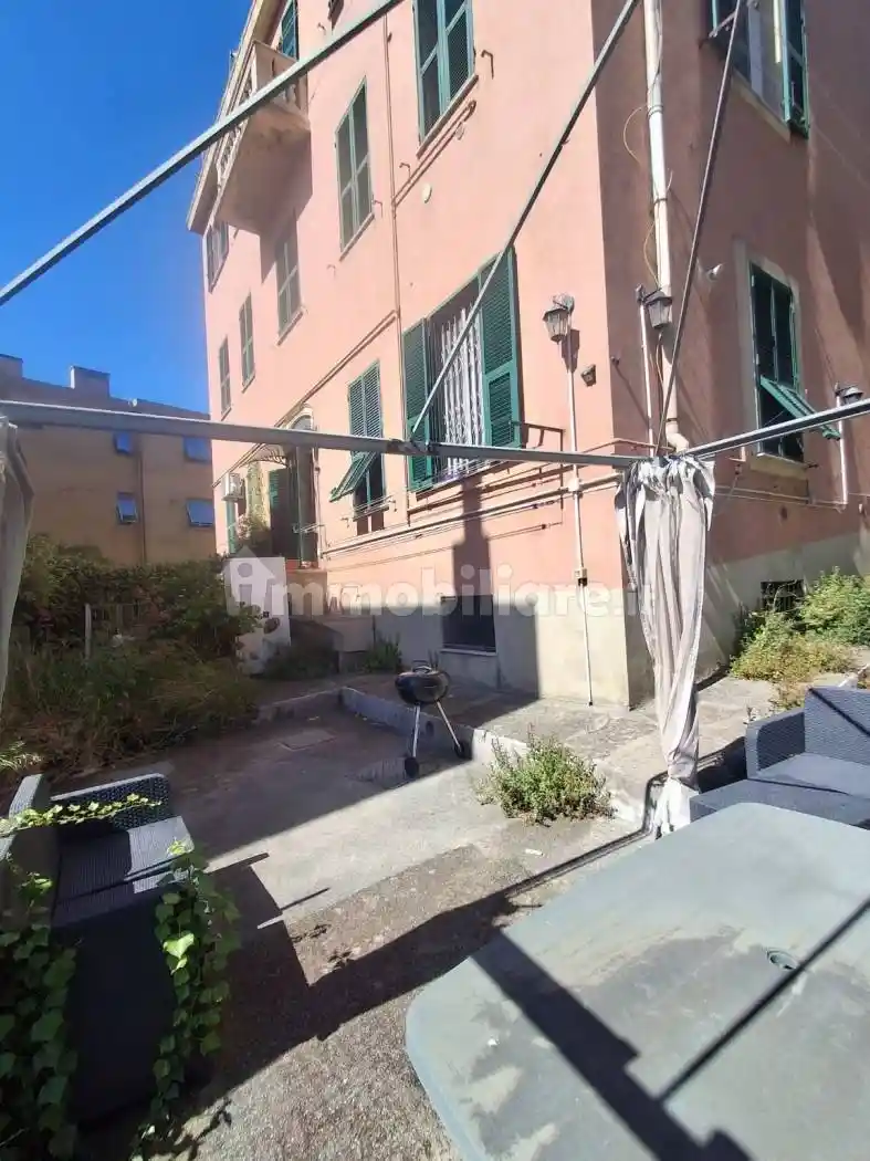Appartamento in vendita a Genova