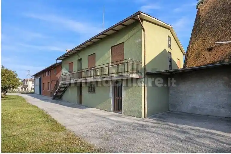 Casa indipendente in vendita a Santa Giustina in Colle