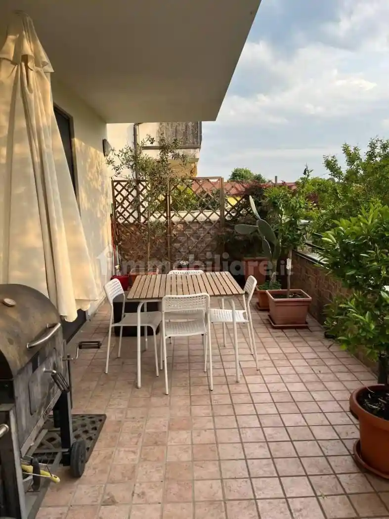 Appartamento in affitto a Brebbia