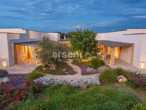 Villa in vendita a Spongano