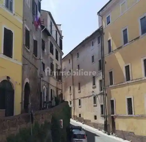 Appartamento in vendita a Tivoli