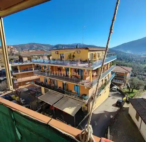 Appartamento in vendita a Castel Madama