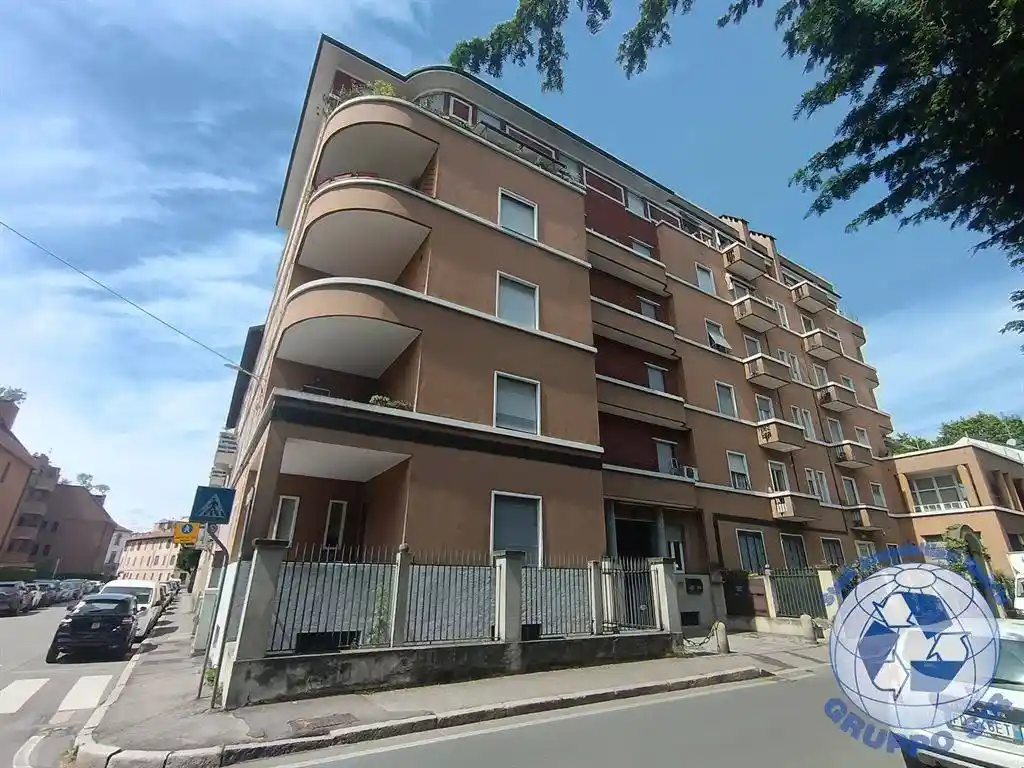 Appartamento in vendita a Monza