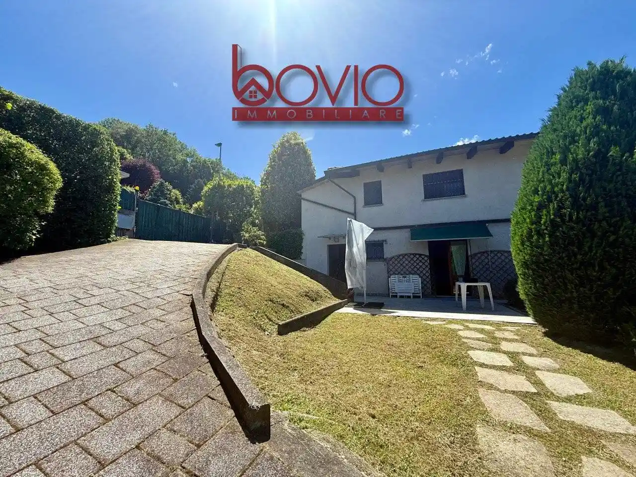 Villa in vendita a Castiglione Torinese