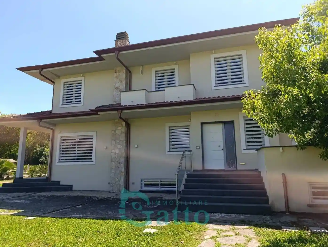 Villa in vendita a Latina