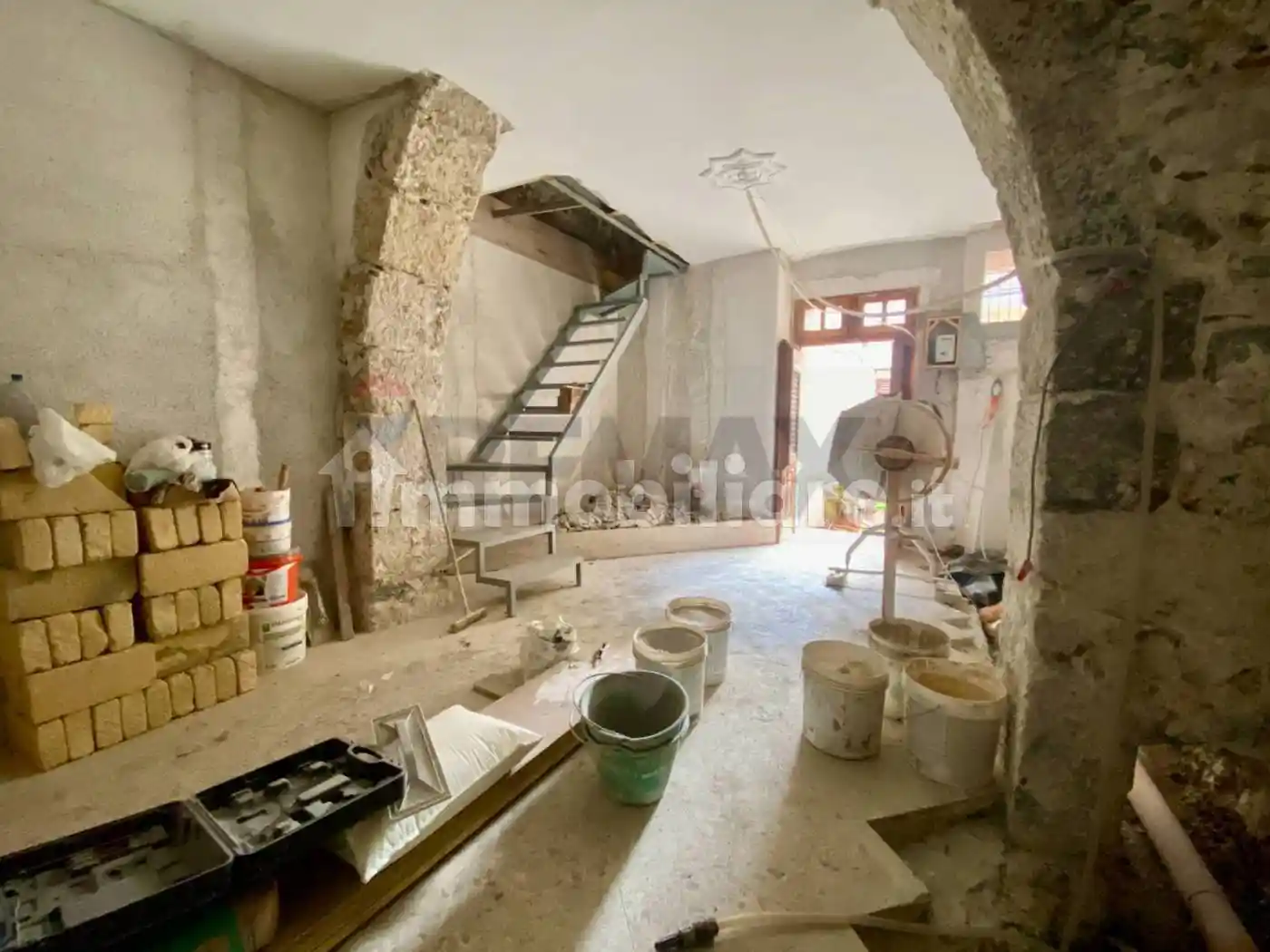Casa indipendente in vendita a Piana degli Albanesi
