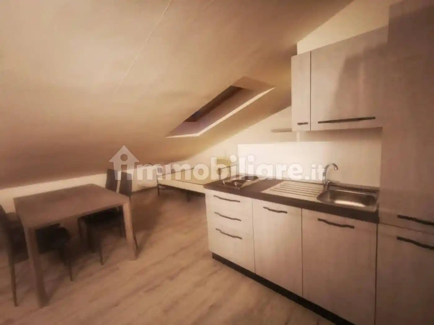 Appartamento in affitto a Verona