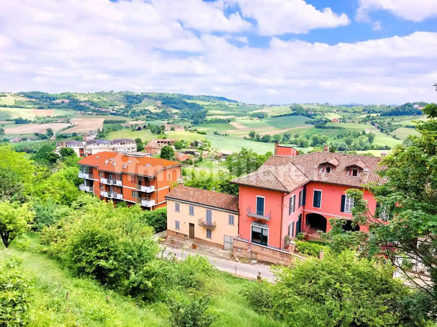 Rustico - Casale in vendita a Moncalvo