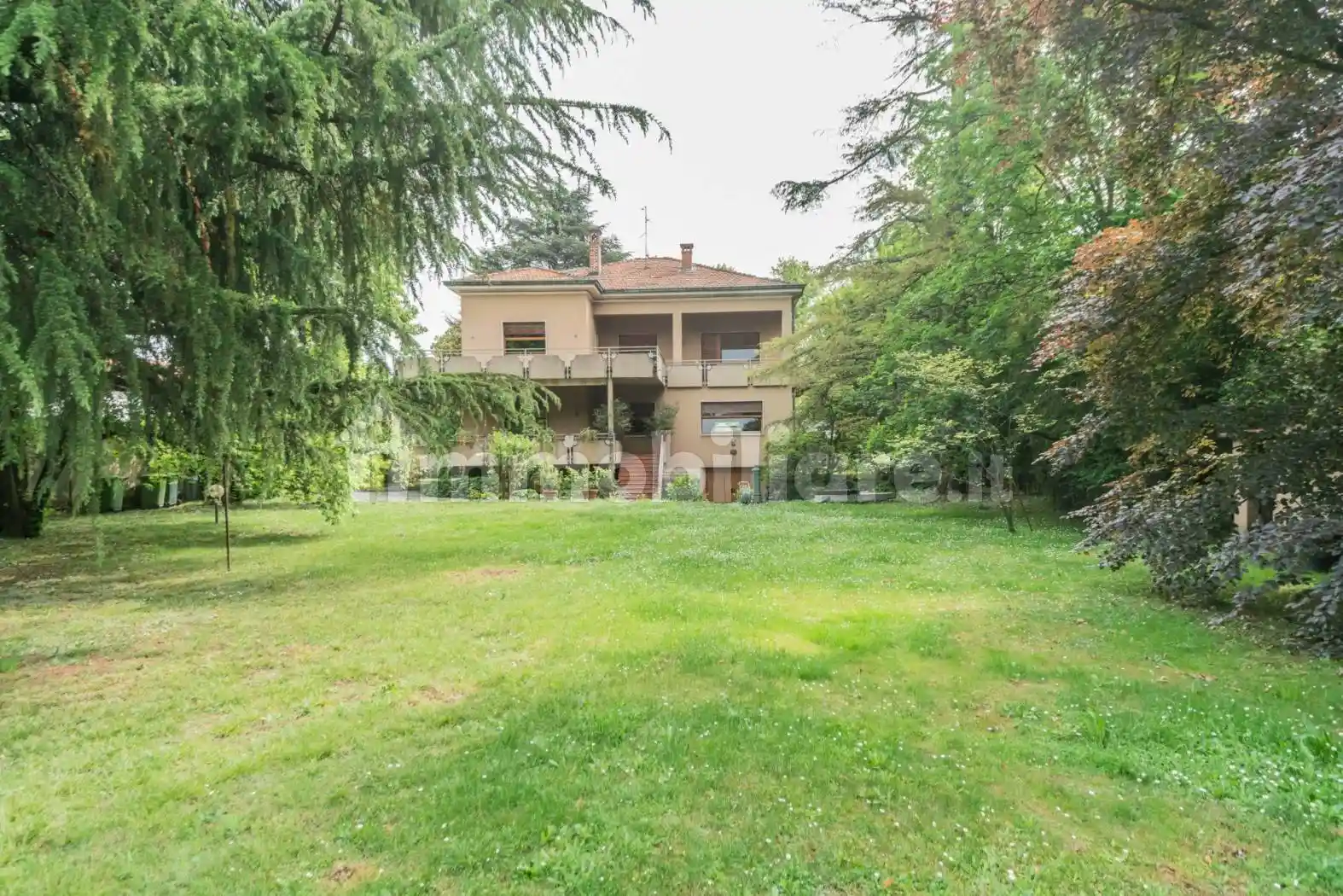Villa in vendita a Desio