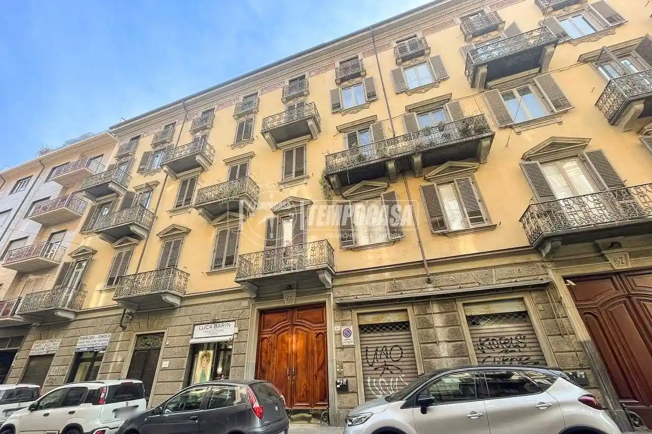 Appartamento in vendita a Torino