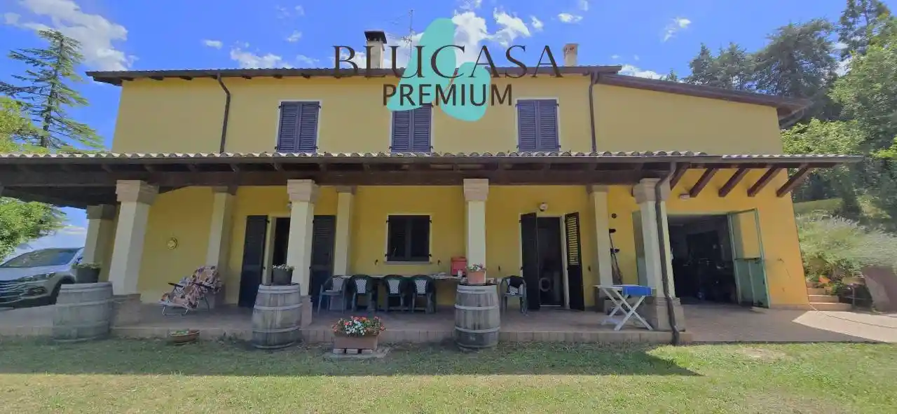 Casa indipendente in vendita a Meldola