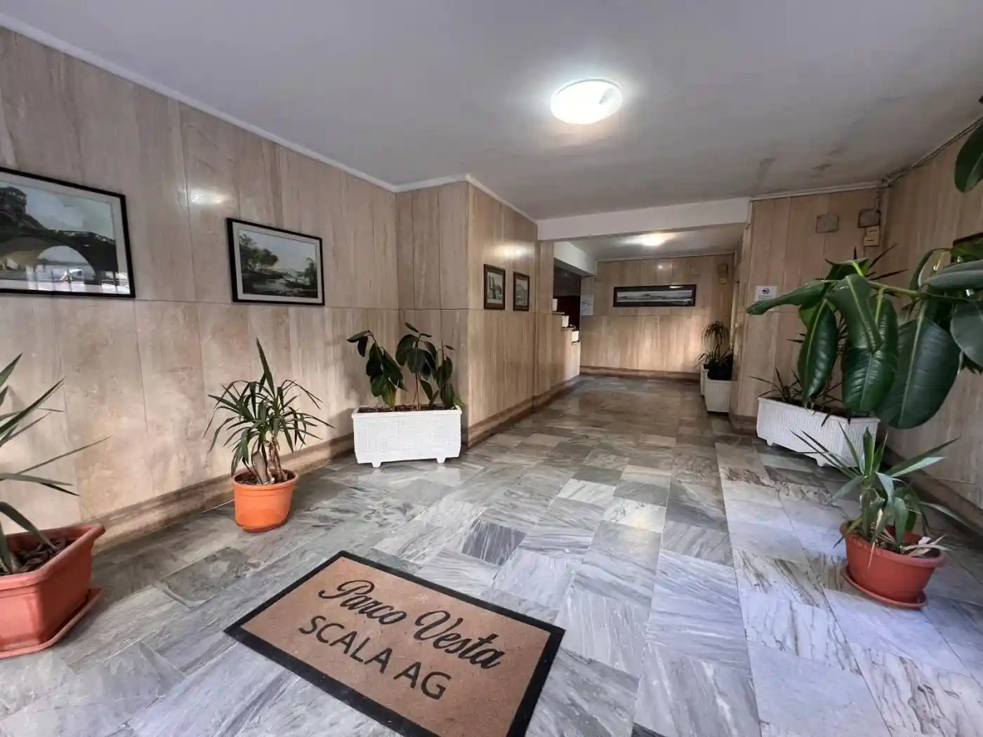 Appartamento in vendita a Napoli