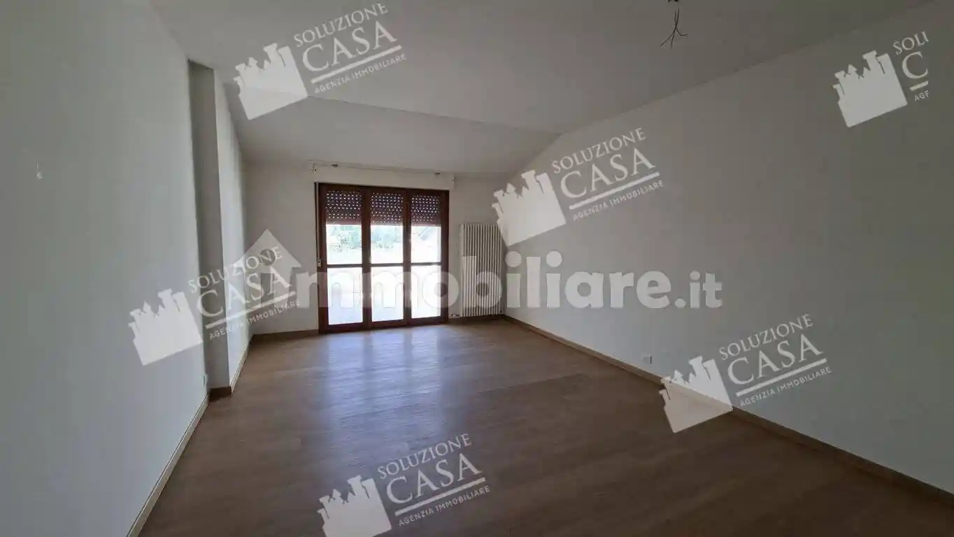 Appartamento in affitto a Terre del Reno