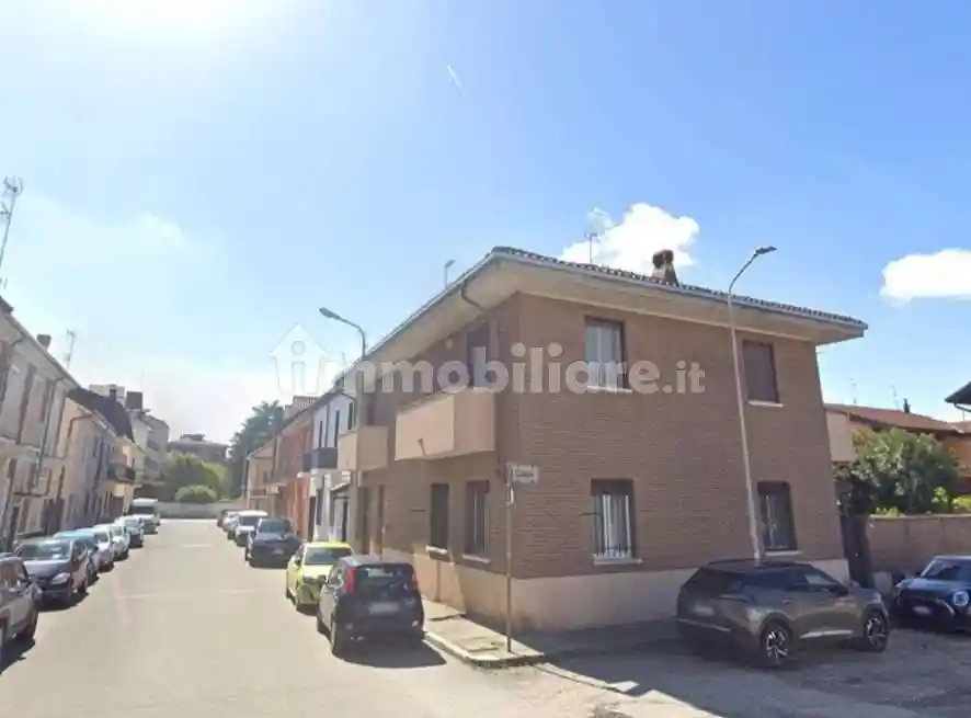 Appartamento in vendita a Novara