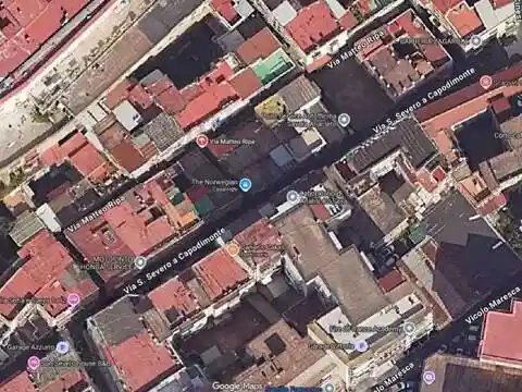 Appartamento in vendita a Napoli