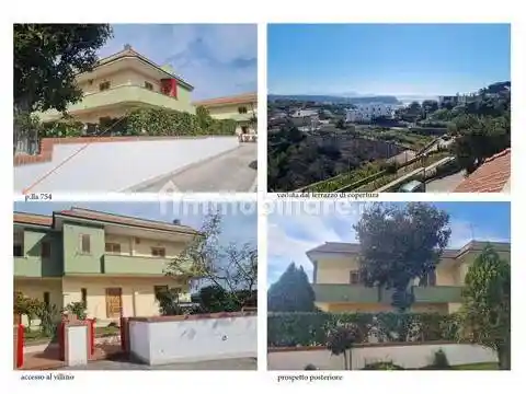 Villa in vendita a Pozzuoli