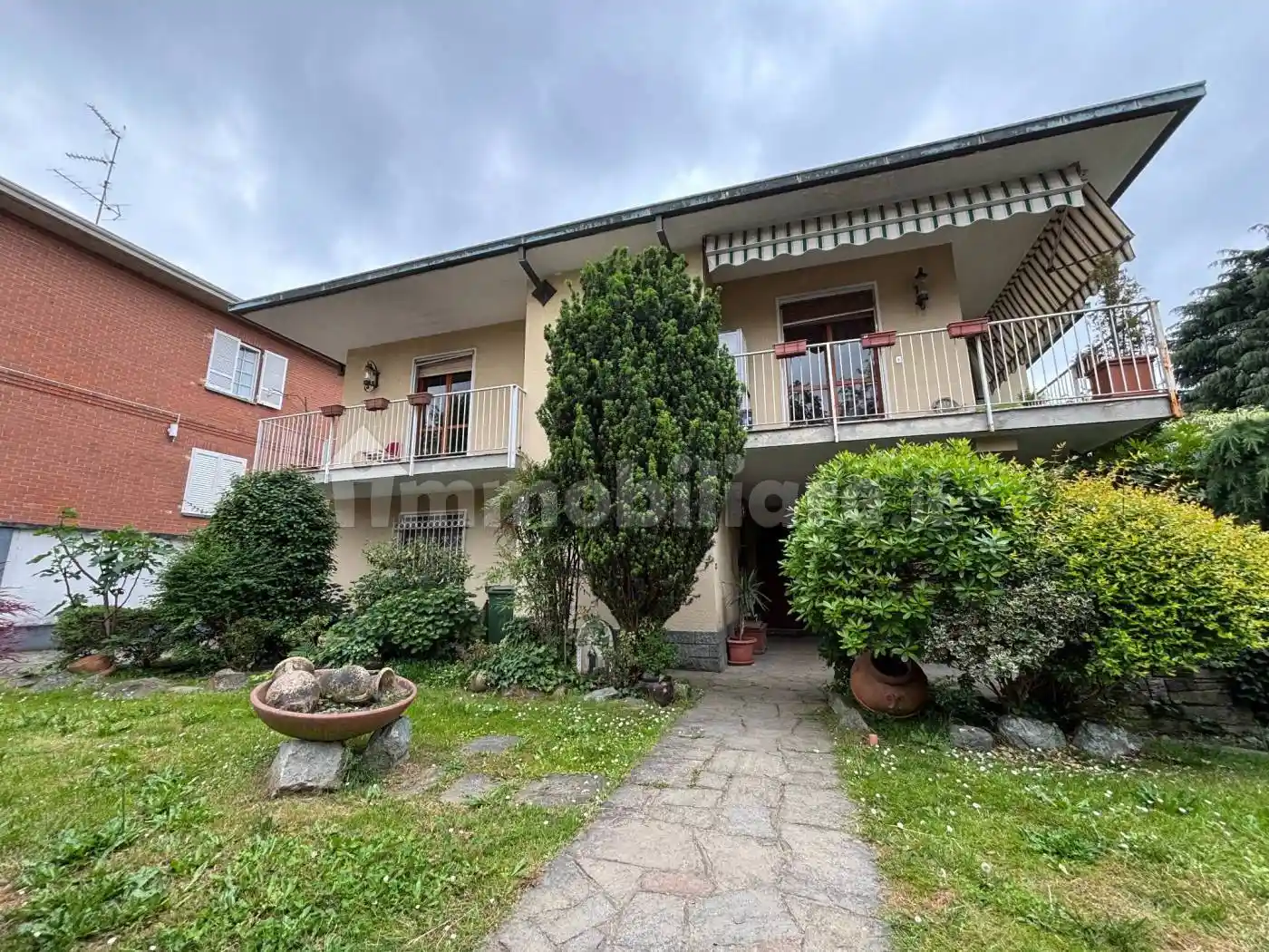 Villa in vendita a Vercelli