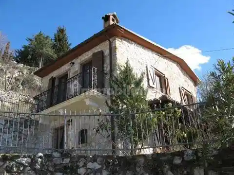 Villa in vendita a Roccacasale