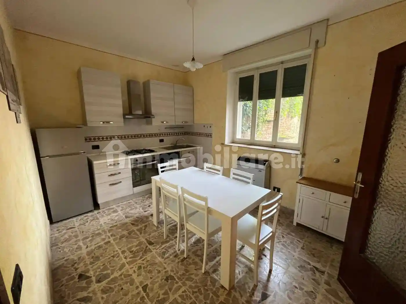 Casa indipendente in affitto a Tornata
